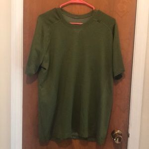 Men’s Size L Lululemon Metal Vent Tech